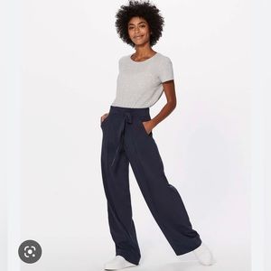 Lululemon Noir pants in Cadet Blue